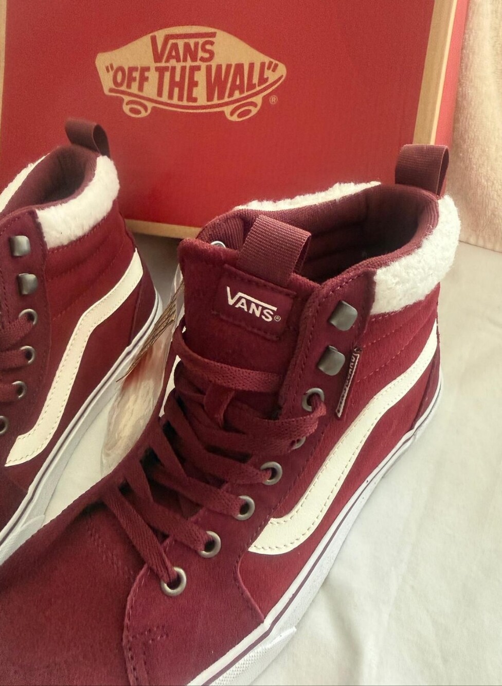 Vans Women's Burgundy Sk8-Hi MTE Plush-Lined Sneakers